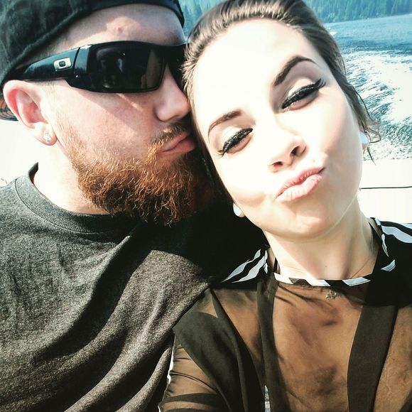 Meet your Posher, Katie - Picture 1 of 1